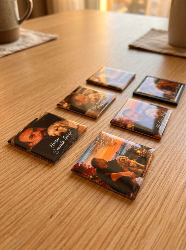 6 Fotoğraflı Kişiye Özel Magnet Seti – Anahtarlık, Açacak ve Hatıra Kartlı Hediye Kutusu